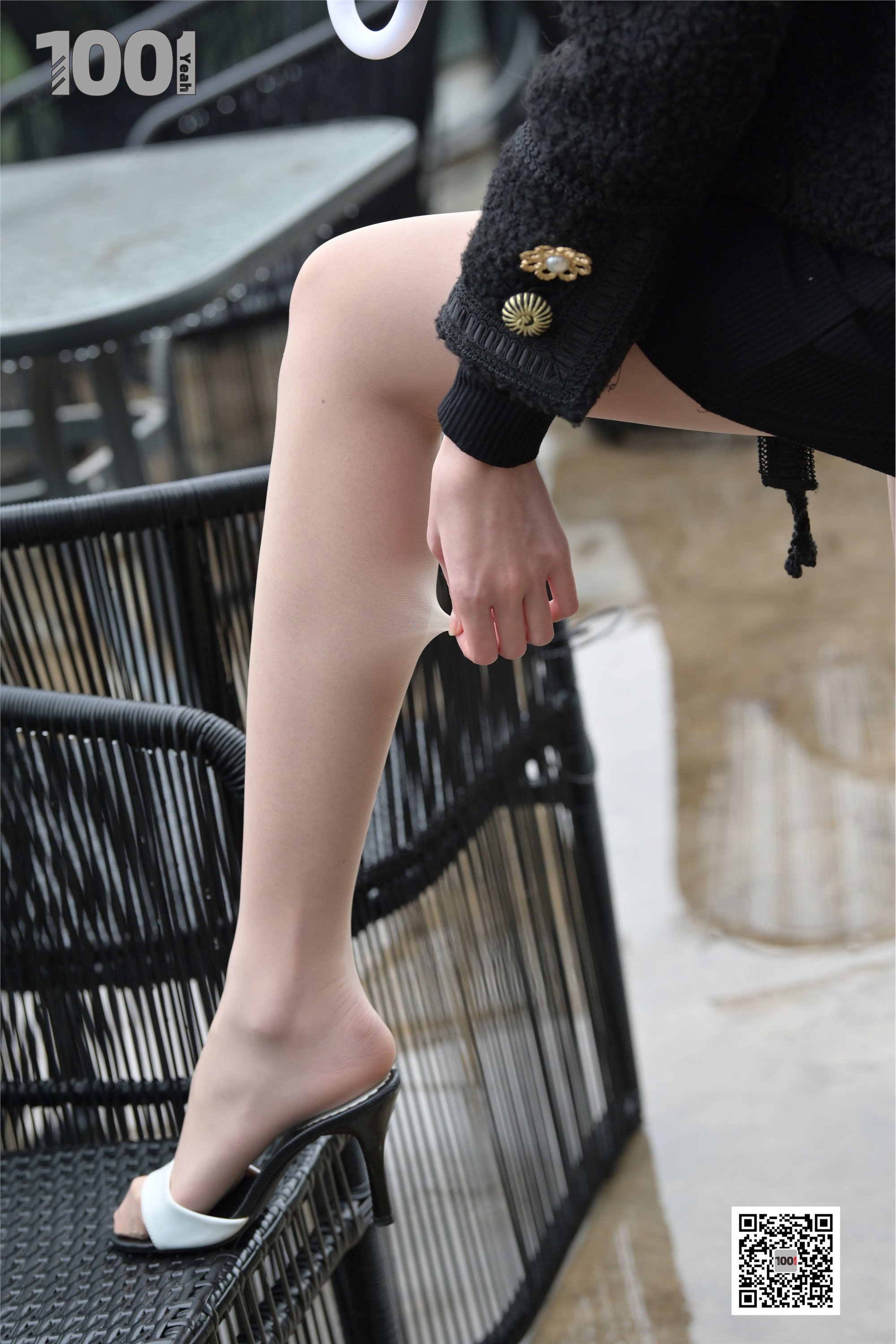 IESS异思趣向  一千零一夜《雨中漫步1》